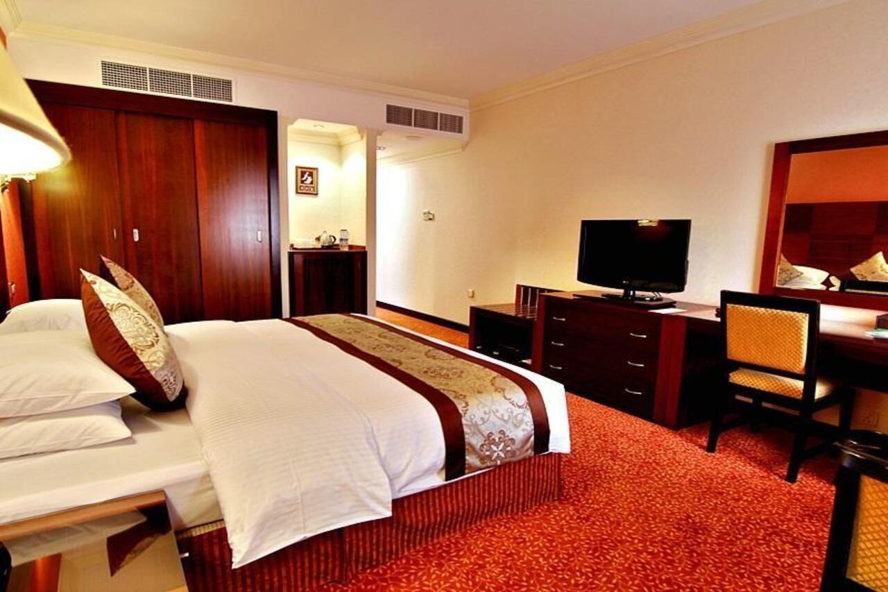 Majan Continental Hotel Masqat Buitenkant foto