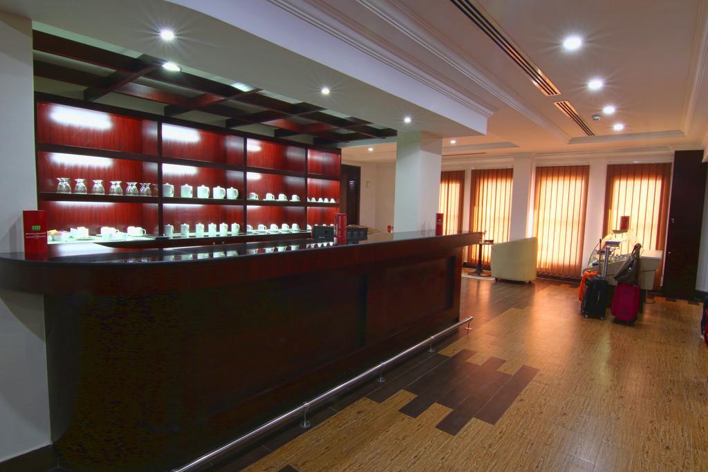 Majan Continental Hotel Masqat Buitenkant foto