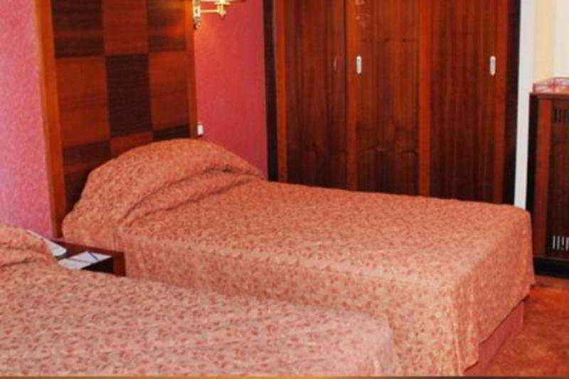 Majan Continental Hotel Masqat Buitenkant foto