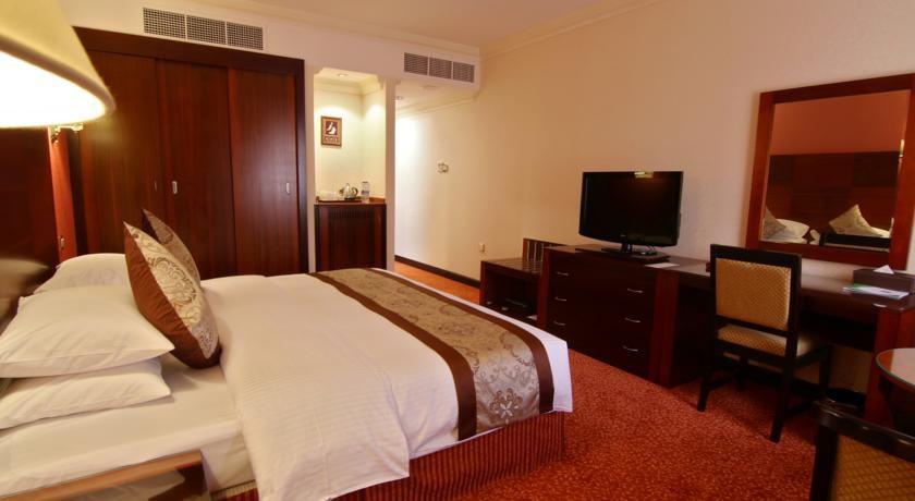Majan Continental Hotel Masqat Buitenkant foto